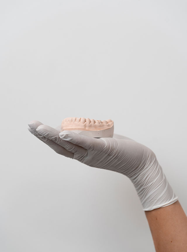 Terapi Protetike-640x860px